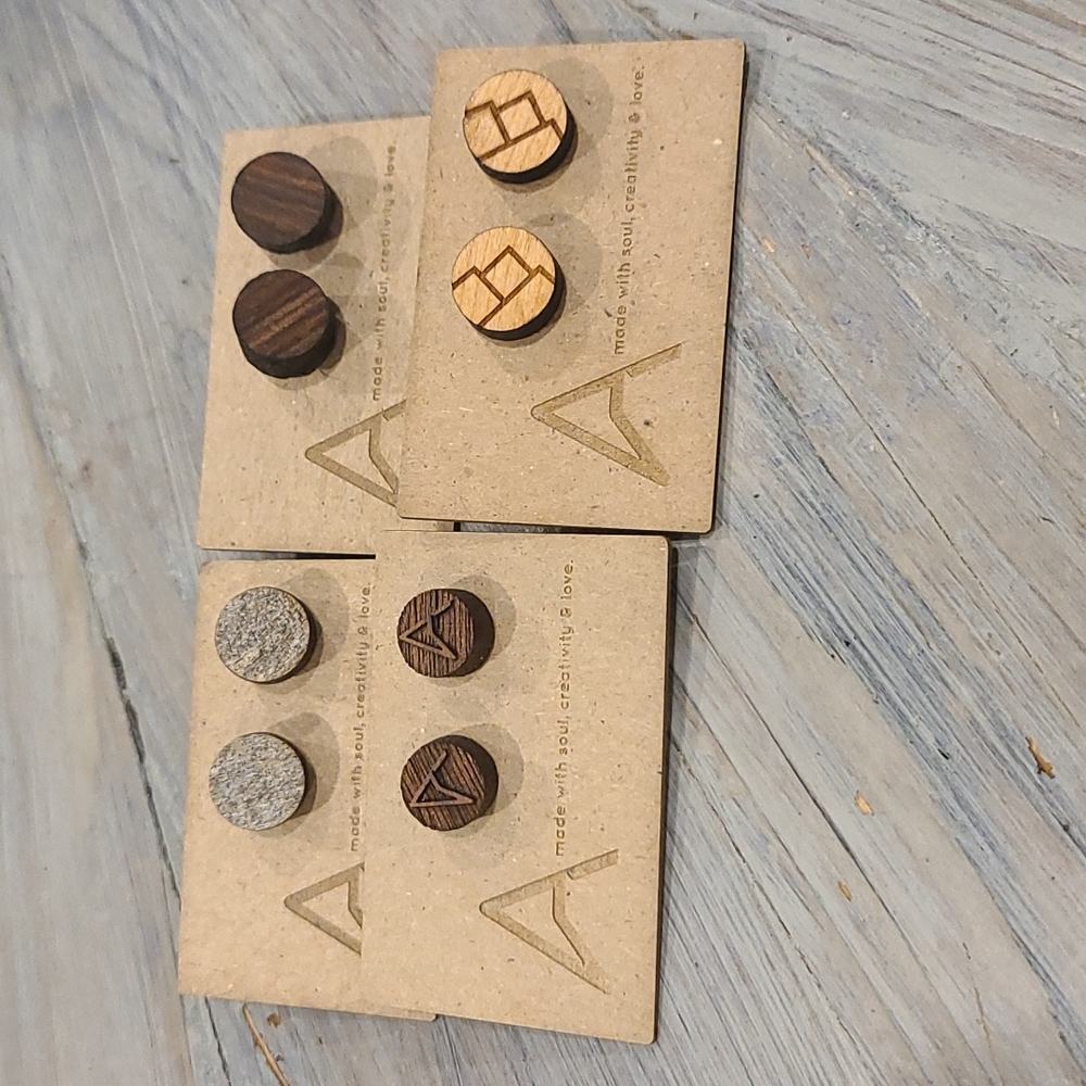 NEW Set of 4 wood stud earrings
